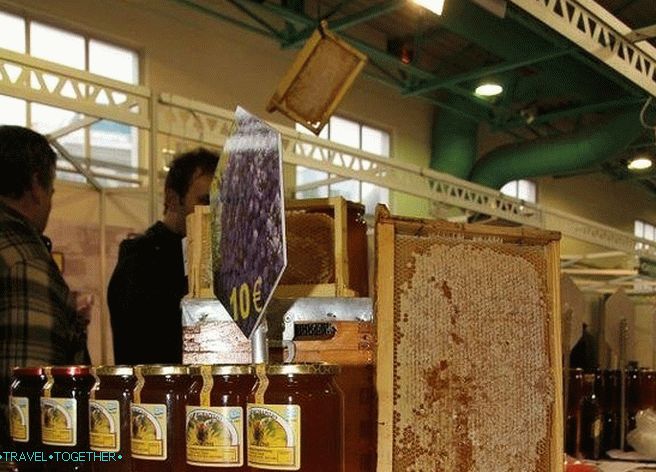 Грчки медени фестивал у Атини