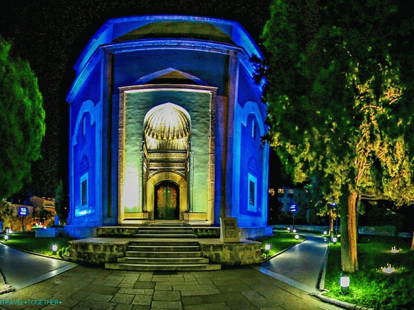 Зелена гробница