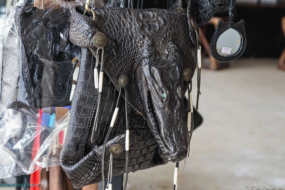Торба од крокодила за пословну жену
