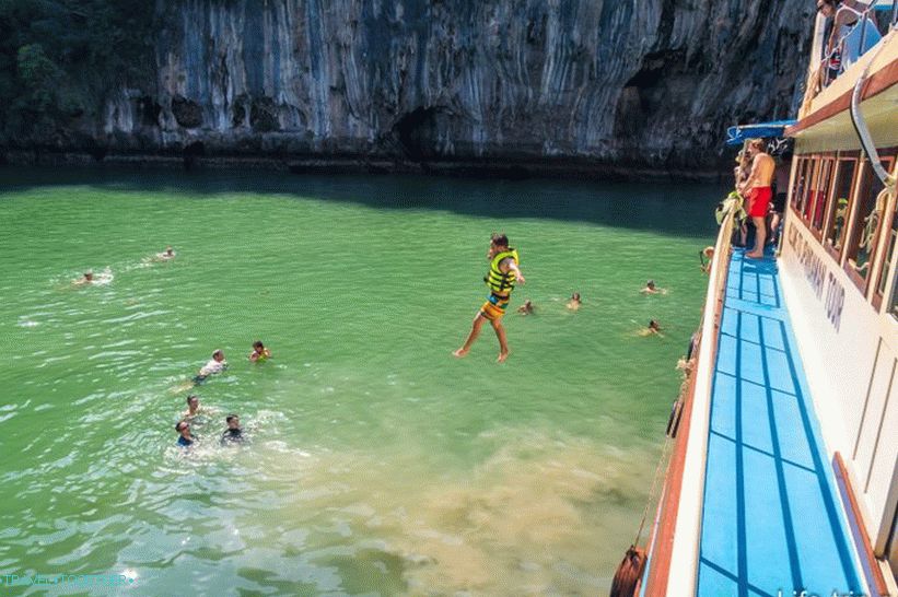 Вода је блатна