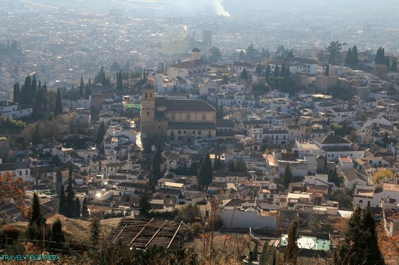 Панорама града