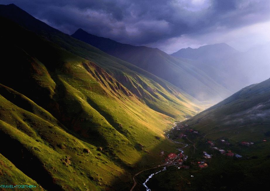 Грузија, планине
