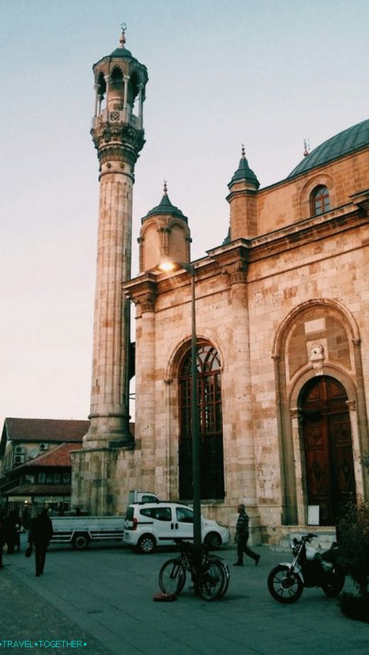 Древна џамија у Конии