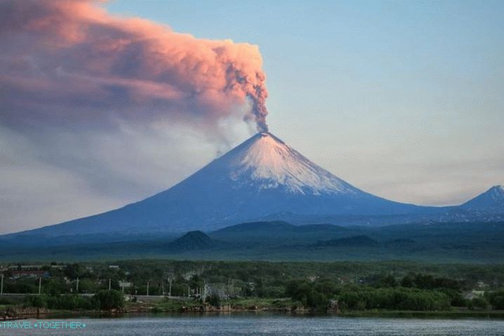Камчатка, Клучевски вулкан