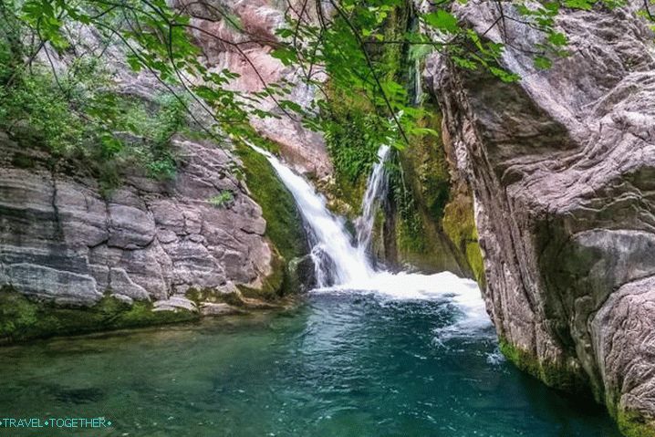 Црна Гора, водопад Црне Горе