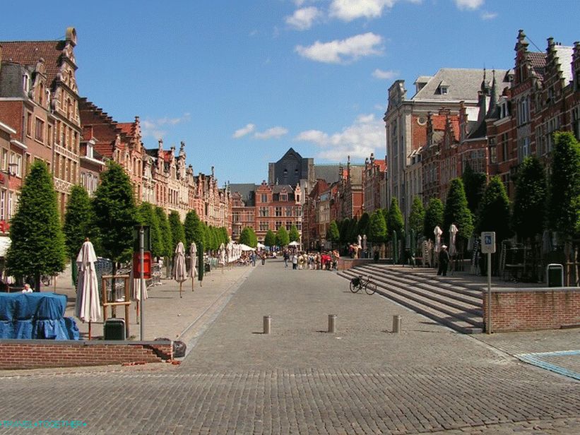 Стара пијаца