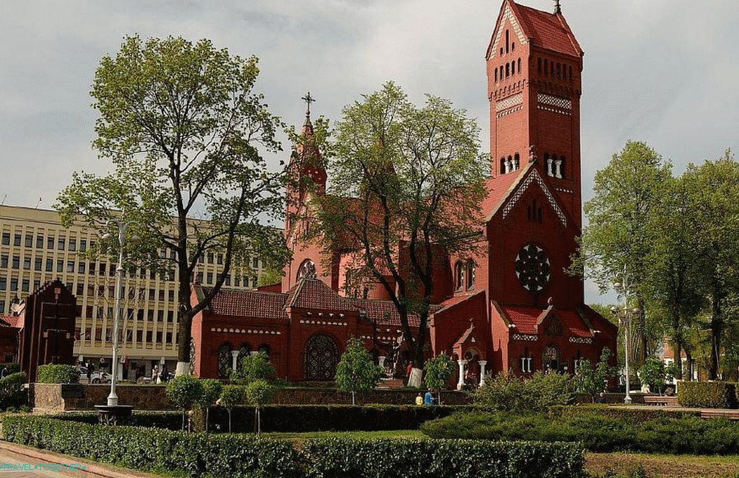 Црвена црква у Минску