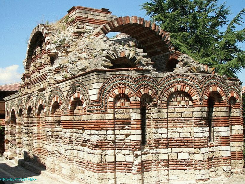 Црква Светих Архангела Михаела и Габријела