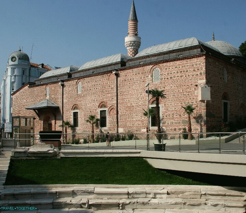 Џума џамија