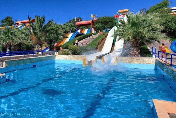 Одмор с дјецом, Водени градски водени парк на Криту