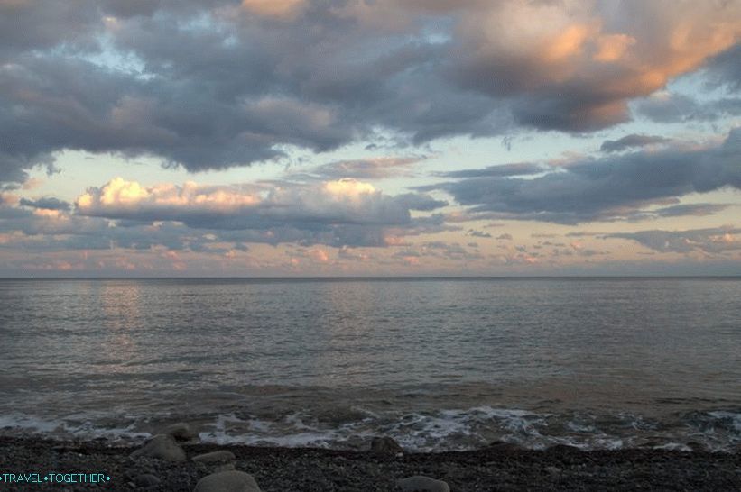 Крим. Залазак сунца на мору