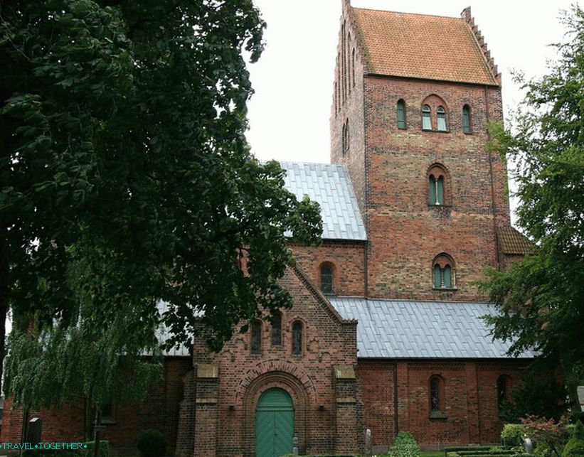 Стара црква Наше Госпе
