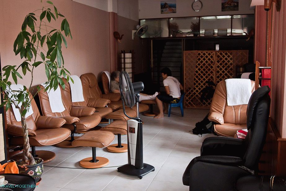 Салон за масажу у Чијанг Мају